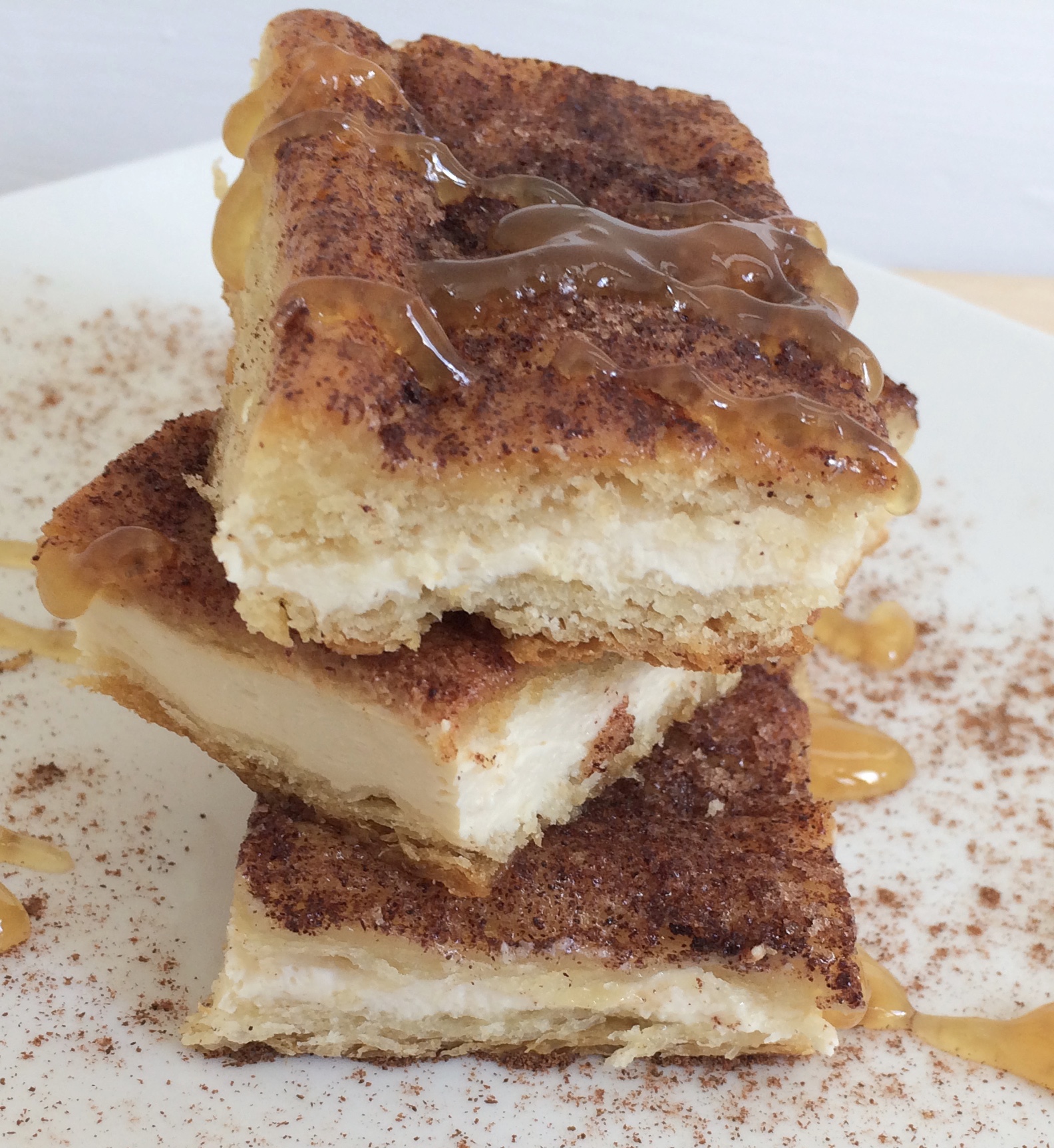 Easy Churro Cheesecake Bars